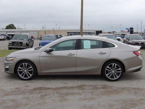 Mineral Gray Metallic 2024 Chevrolet Malibu 2LT