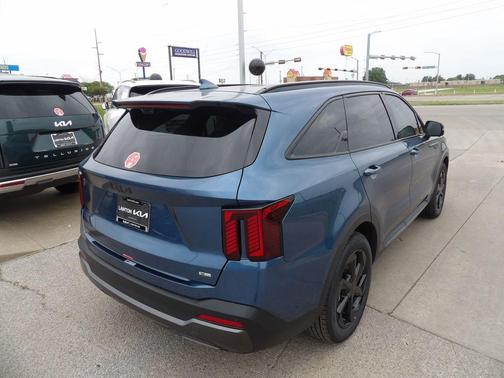 Mineral Blue 2026 Kia Sorento Hybrid X-LINE SX PRESTIGE