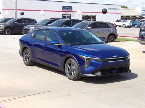 Deep Sea Blue 2026 Kia K4 LXS