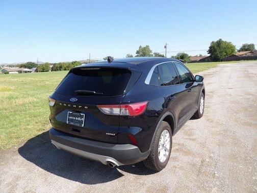 2021 Ford Escape SE