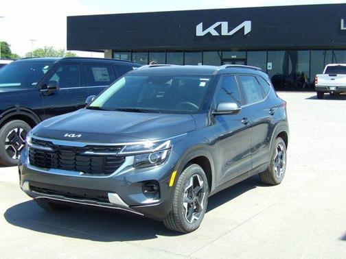 Gravity Gray 2026 Kia Seltos EX
