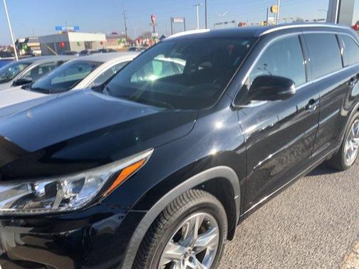 2017 Toyota Highlander Limited