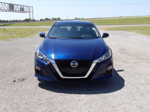 Deep Blue Pearl 2021 Nissan Altima 2.5 S