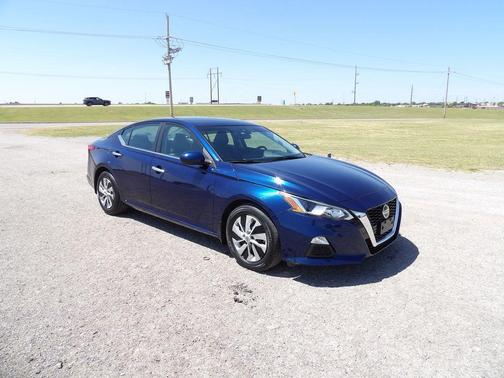 Deep Blue Pearl 2021 Nissan Altima 2.5 S