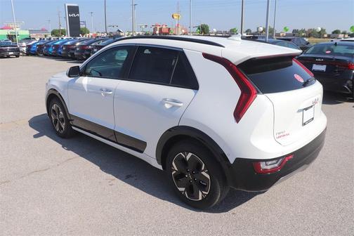 2024 Kia Niro EV Wave