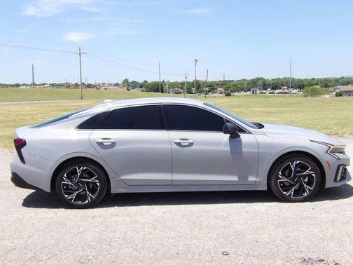Ebony Black 2024 Kia K5 GT