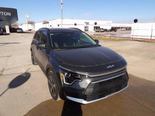 2025 Kia Niro EX