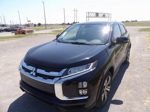 2025 Mitsubishi Outlander Sport LE
