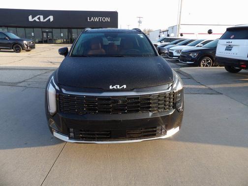 Ebony Black 2026 Kia Sportage SX-Prestige