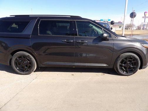 2026 Kia Carnival SX