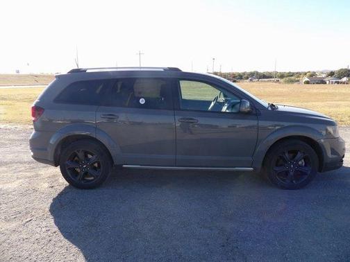 2020 Dodge Journey Crossroad