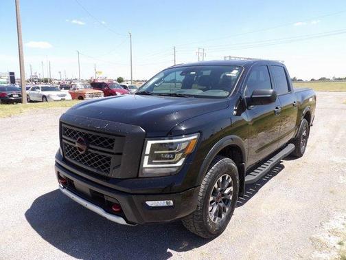 2023 Nissan Titan PRO-4X