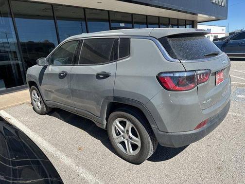 2023 Jeep Compass Sport