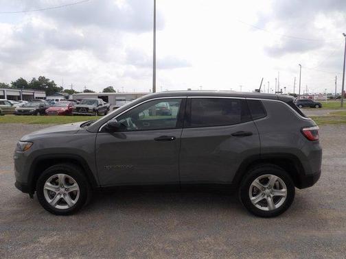 2023 Jeep Compass Sport