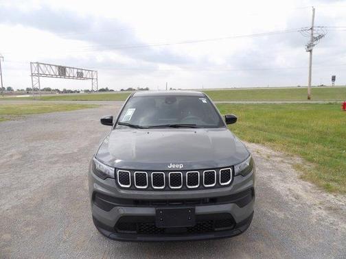 2023 Jeep Compass Sport