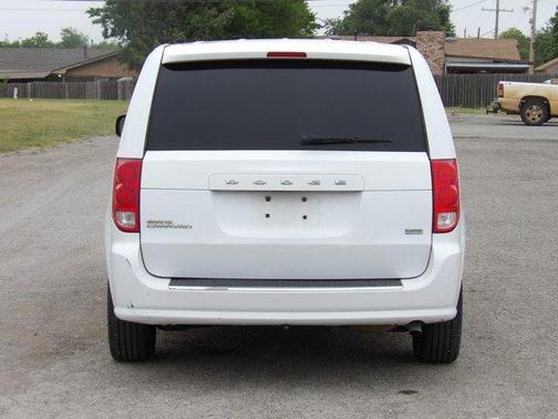 Bright White Clearcoat 2016 Dodge Grand Caravan AVP/SE