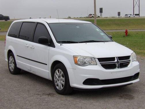 Bright White Clearcoat 2016 Dodge Grand Caravan AVP/SE