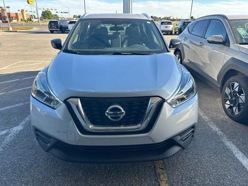 Brilliant Silver 2019 Nissan Kicks S