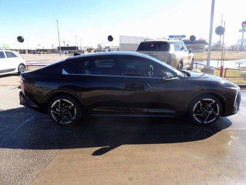 Aurora Black Pearl 2026 Kia K4 GT-LINE