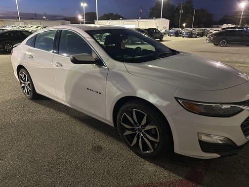 2022 Chevrolet Malibu RS