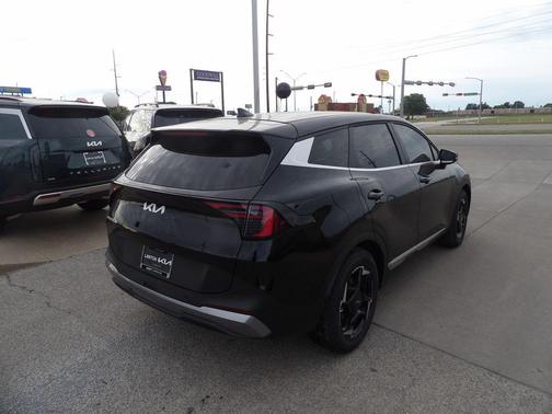 Ebony Black 2026 Kia Sportage EX