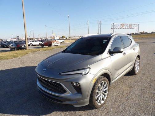 2024 Buick Encore GX Avenir