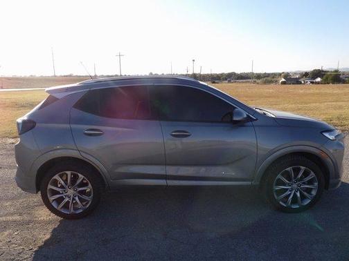2024 Buick Encore GX Avenir