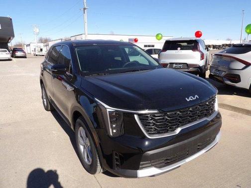 Ebony Black 2026 Kia Sorento LX