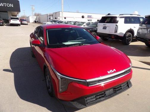 2026 Kia K4 