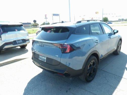 2026 Kia Sportage Hybrid X-Line