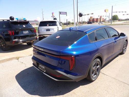 Deep Sea Blue 2026 Kia K4 LXS