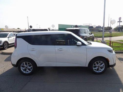 2025 Kia Soul S