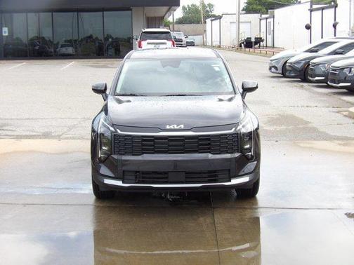 Gray Metallic 2026 Kia Sportage LX