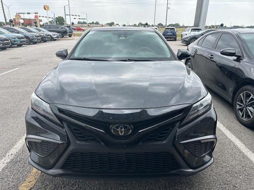 Midnight Black Metallic 2023 Toyota Camry SE