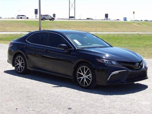 Midnight Black Metallic 2023 Toyota Camry SE