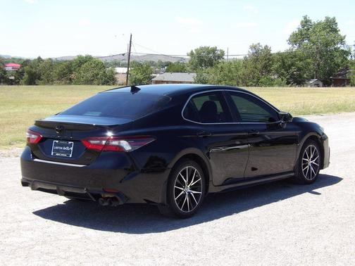 Midnight Black Metallic 2023 Toyota Camry SE