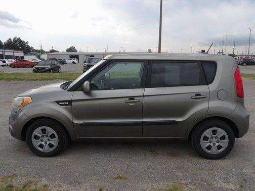 2013 Kia Soul Base
