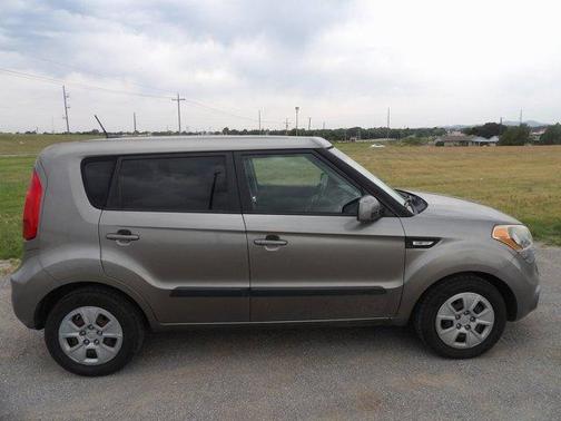 2013 Kia Soul Base