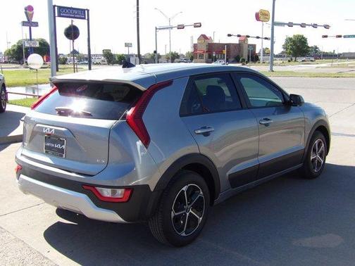 Steel Gray 2026 Kia Niro LX