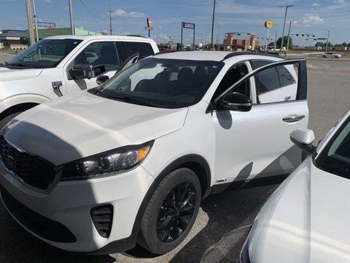 2019 Kia Sorento S