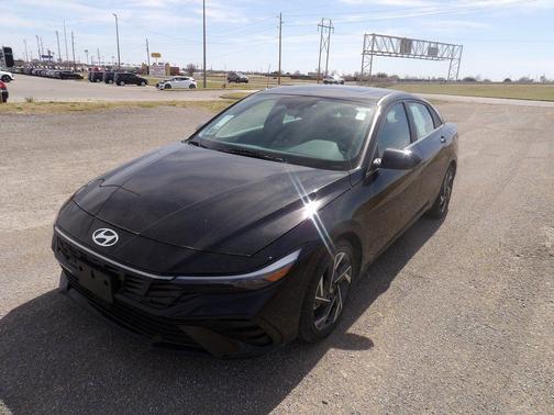 2025 Hyundai ELANTRA SEL Convenience