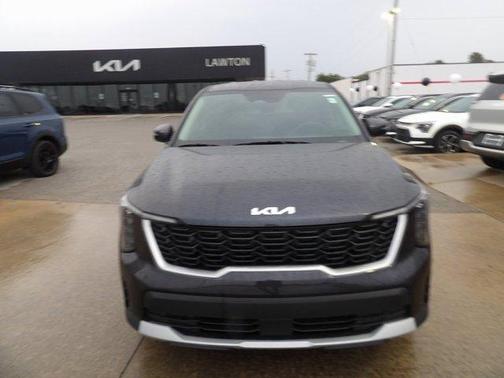 2025 Kia Sorento LX
