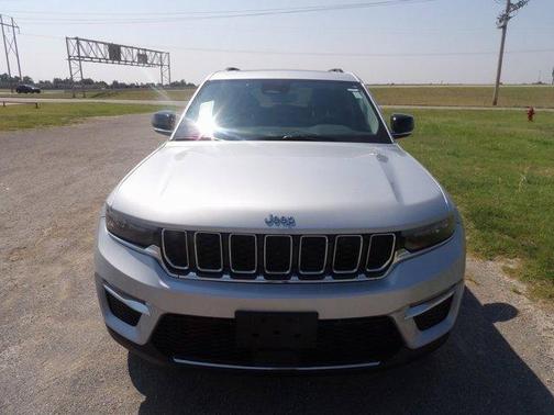 2022 Jeep Grand Cherokee 4xe Base