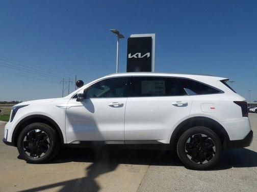 2025 Kia Sorento S