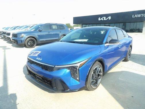 2025 Kia K4 GT-Line