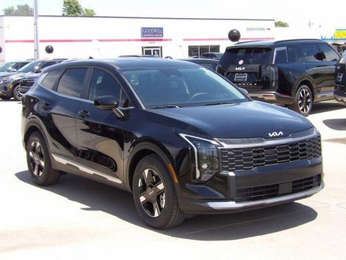 Ebony Black 2026 Kia Sportage LX