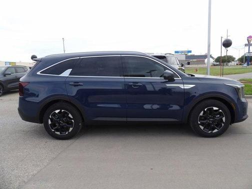 Midnight Black 2026 Kia Sorento S