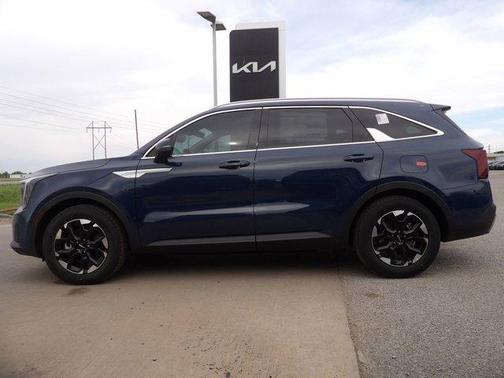 Midnight Black 2026 Kia Sorento S