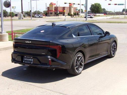 Aurora Black 2026 Kia K4 GT-LINE