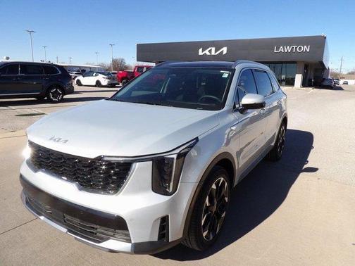 Ivory Silver 2026 Kia Sorento EX
